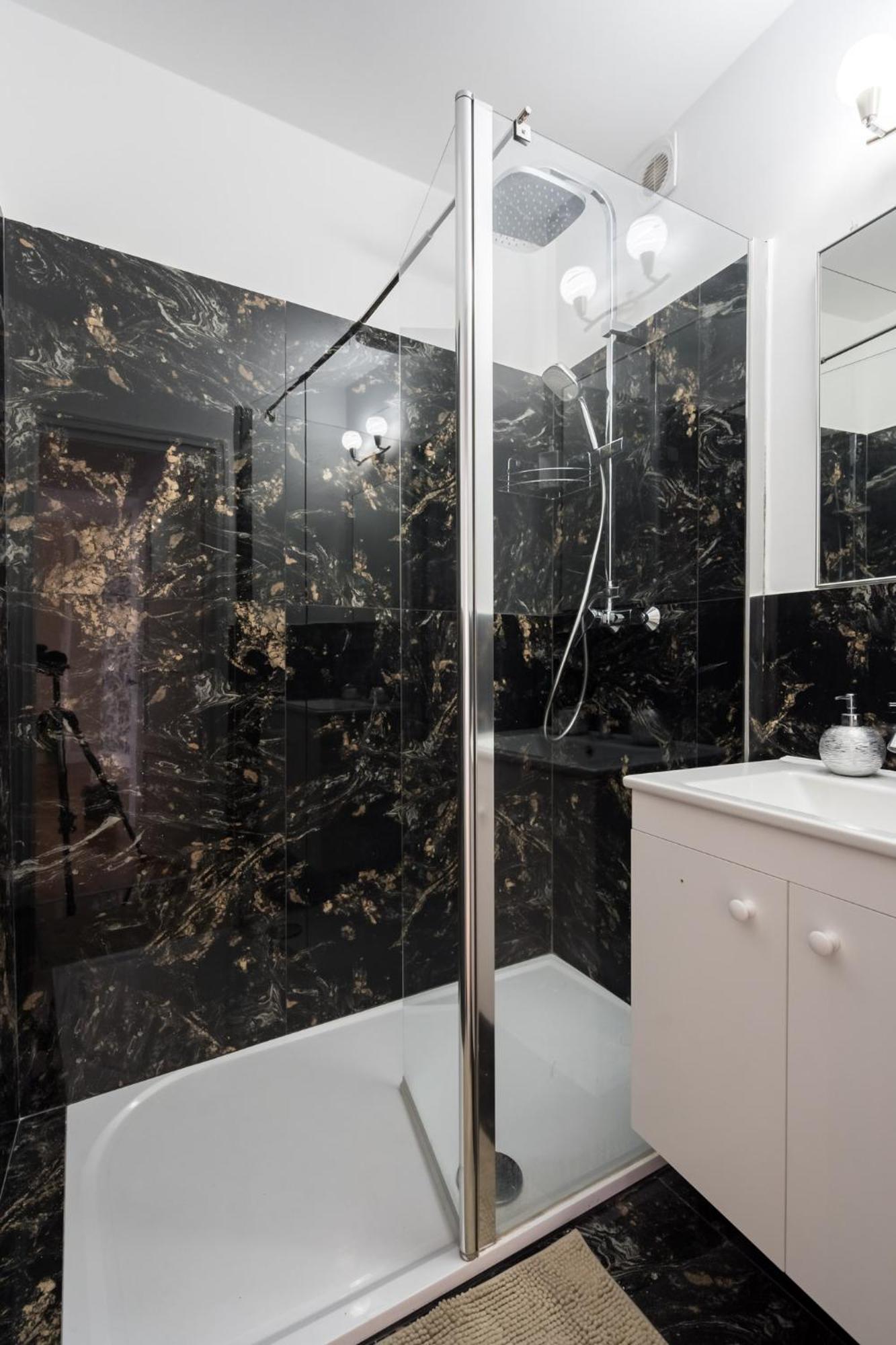 City View Apartment With Private Balcony Bucureşti Exterior foto