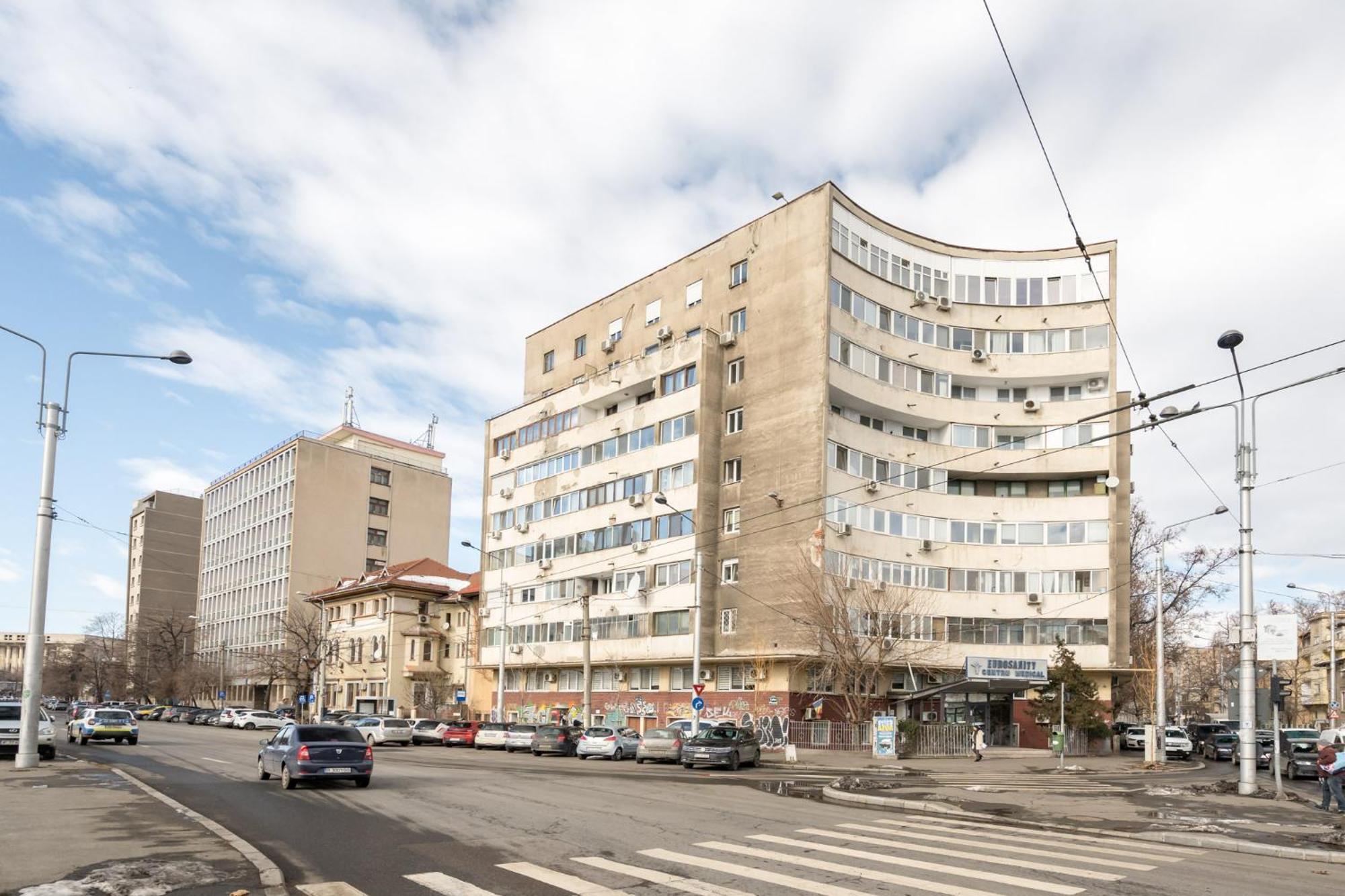 City View Apartment With Private Balcony Bucureşti Exterior foto