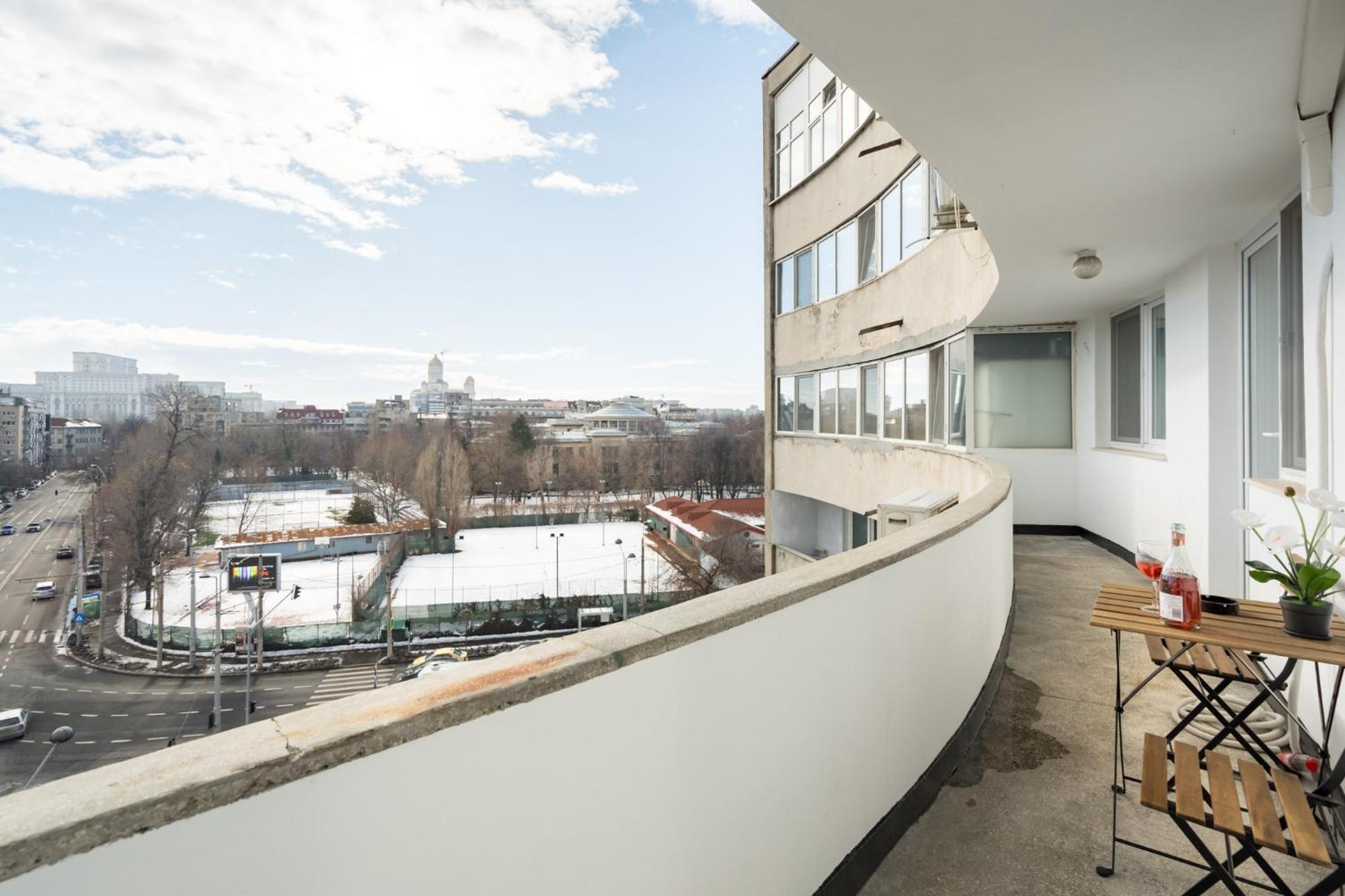 City View Apartment With Private Balcony Bucureşti Exterior foto